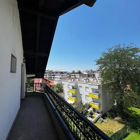 Hostel Tuzla Διαμέρισμα Τούζλα