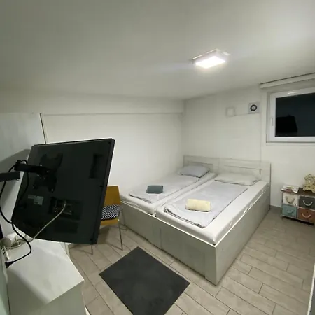 Διαμέρισμα Hostel Tuzla