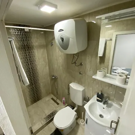Hostel Tuzla Διαμέρισμα Τούζλα